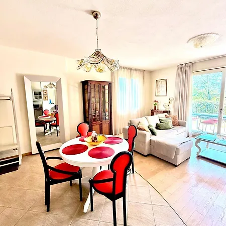 Dolce شقة تريميتْسّو